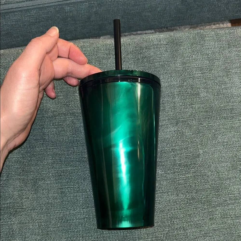 New Starbucks Emerald Green Tumbler with Black Straw